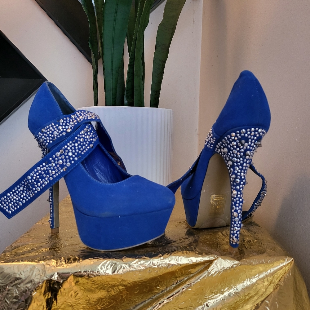 Platform heels